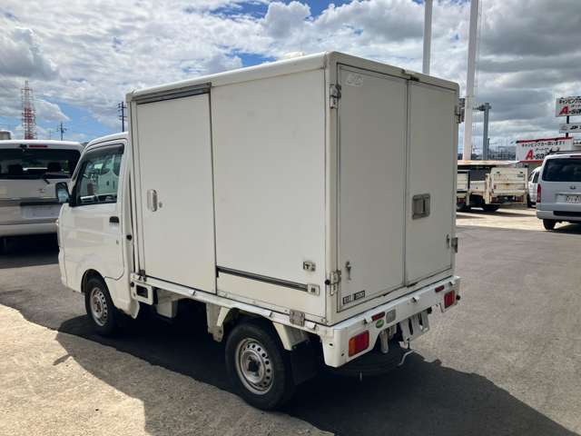 Mazda Scrum Truck 7
