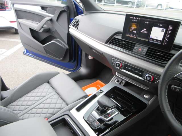 Audi Q5 Sportback 2