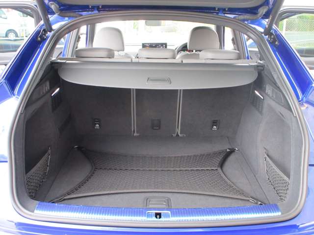 Audi Q5 Sportback 7