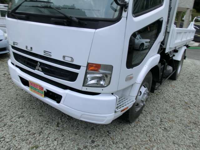 Mitsubishi Fuso Fighter 9