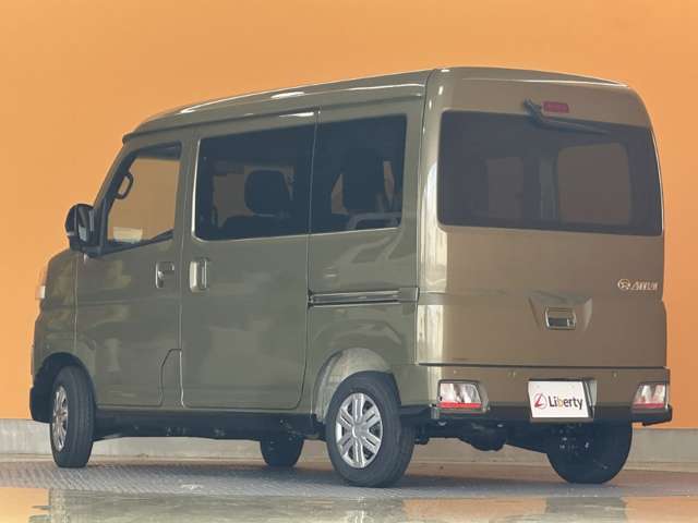 Daihatsu Atrai 12