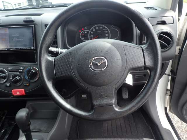 Mazda Familia Van 10