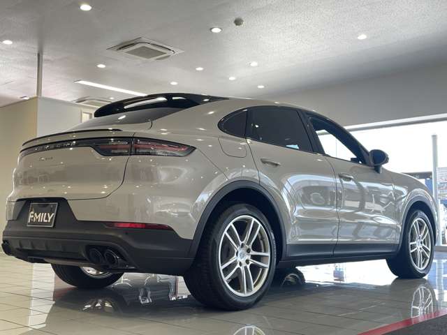 Porsche Cayenne Coupe 11