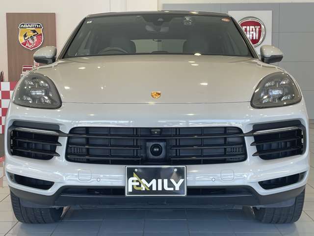 Porsche Cayenne Coupe 4