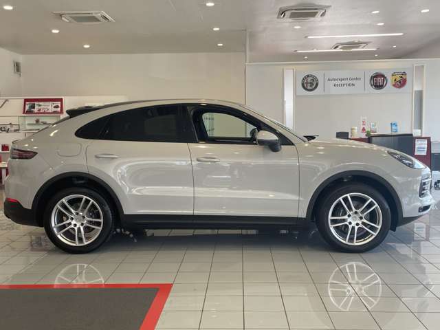 Porsche Cayenne Coupe 7