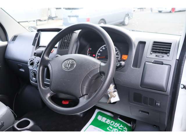 Toyota Town Ace Van 11