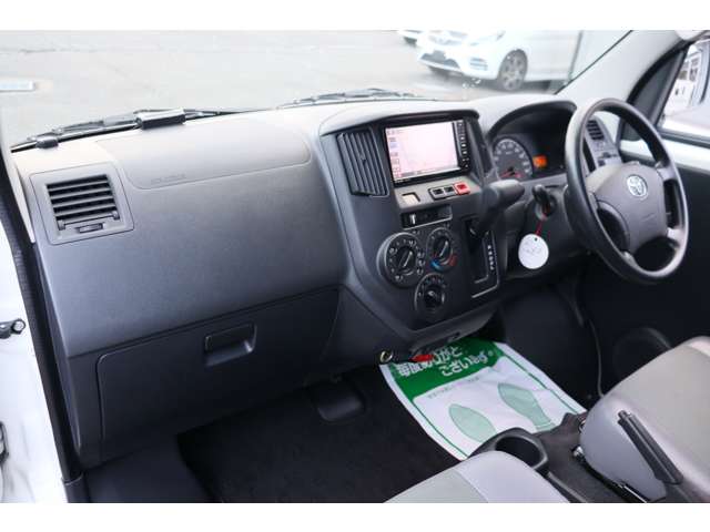 Toyota Town Ace Van 12