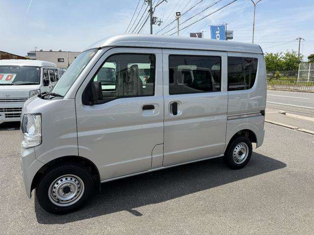 Nissan NV100 Clipper 3