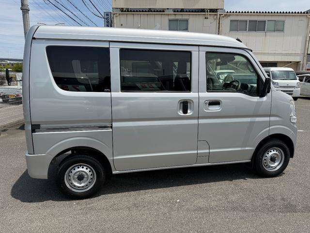 Nissan NV100 Clipper 7