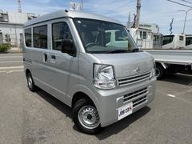 Nissan NV100 Clipper 8