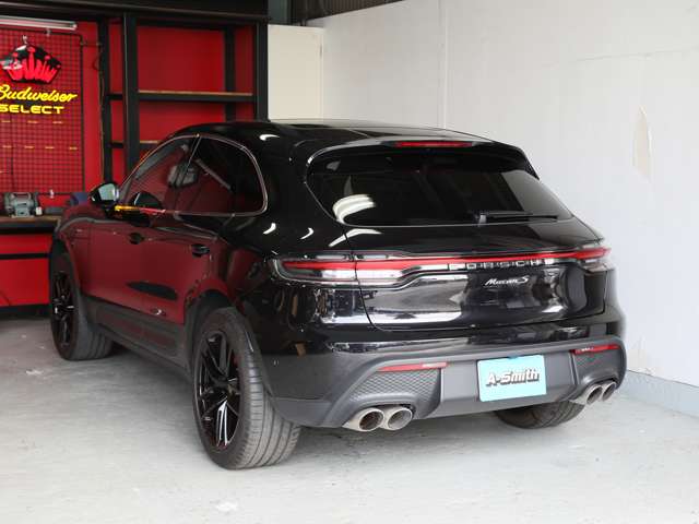 Porsche Macan 6