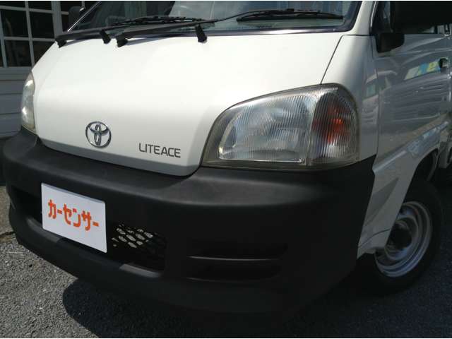 Toyota Light Ace Truck 6