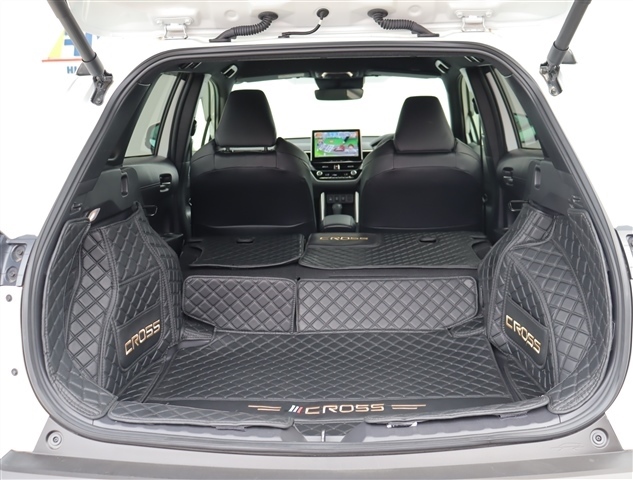 Toyota Corolla Cross 11