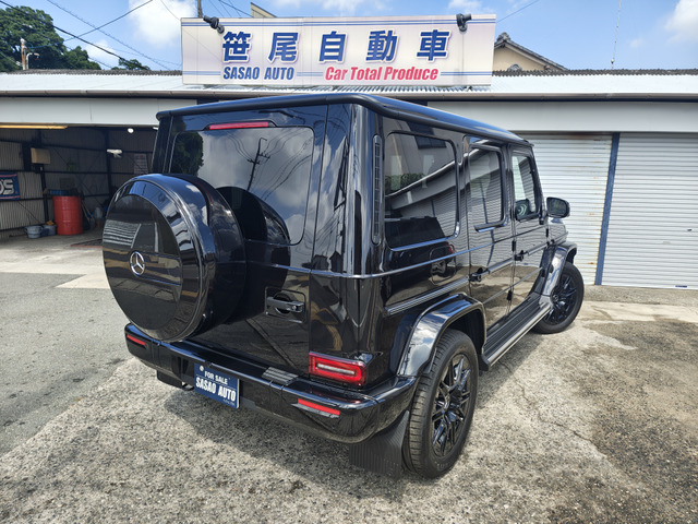 Mercedes-Benz G-Class 2