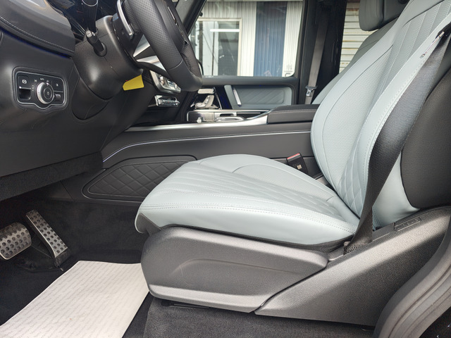 Mercedes-Benz G-Class 9