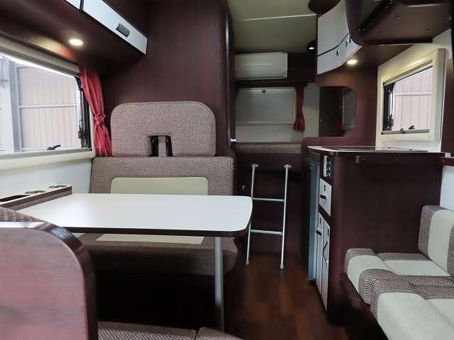 Toyota Camroad 3