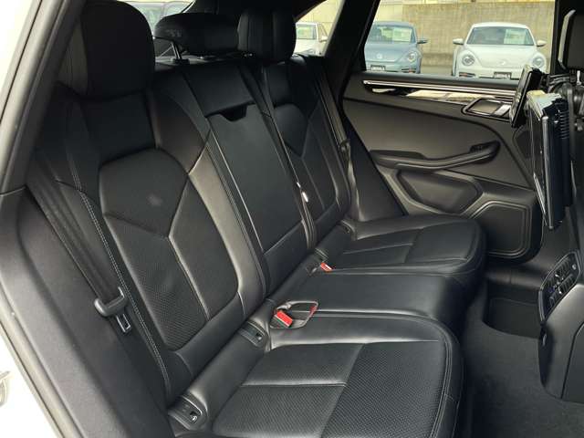 Porsche Macan 10