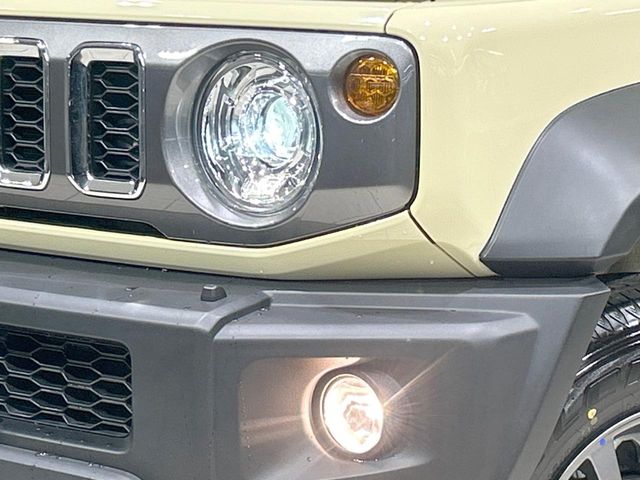 Suzuki Jimny Nomade 12