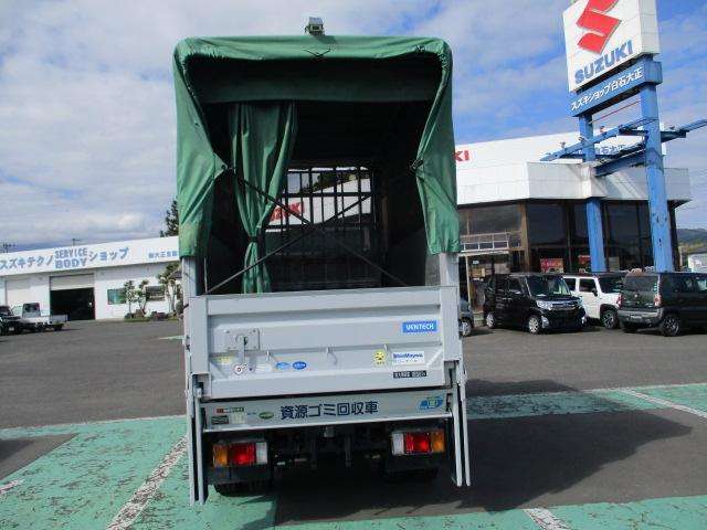 Isuzu Elf 9
