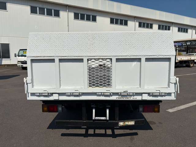 Isuzu Elf 12