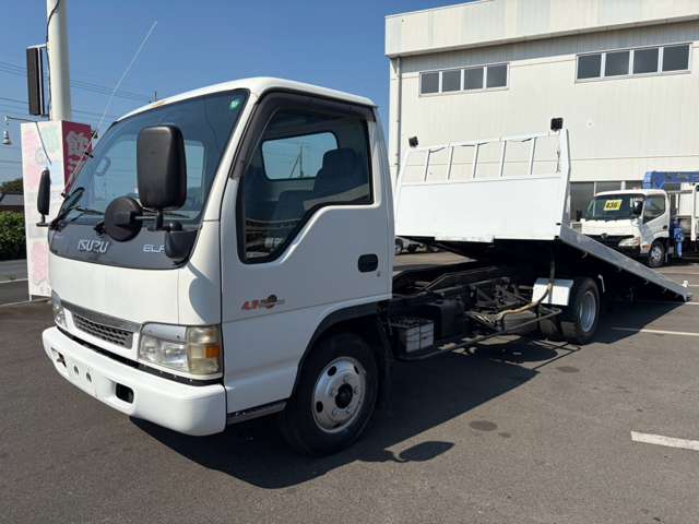 Isuzu Elf 3