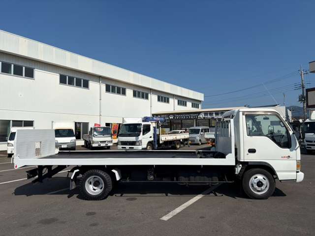 Isuzu Elf 10
