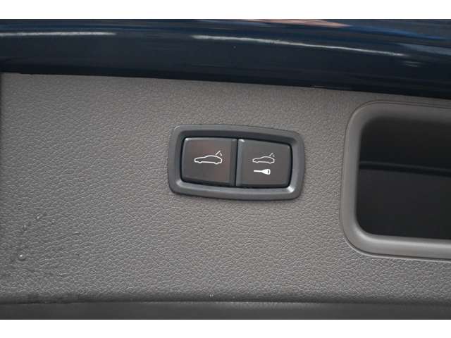 Porsche Macan 12