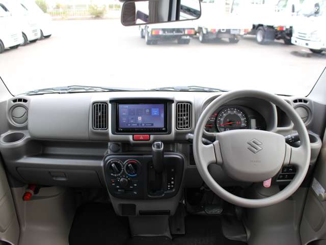 Suzuki Every 12