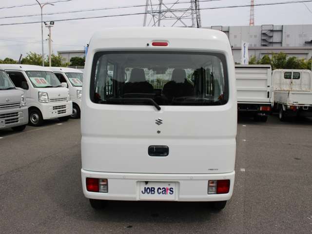 Suzuki Every 6