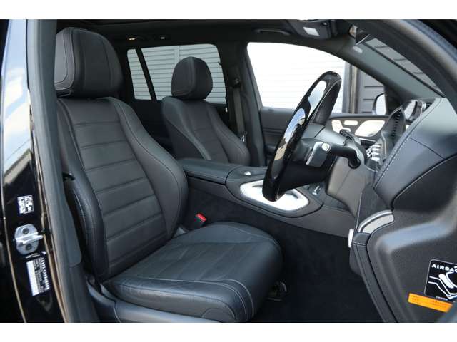 Mercedes-Benz GLS 10