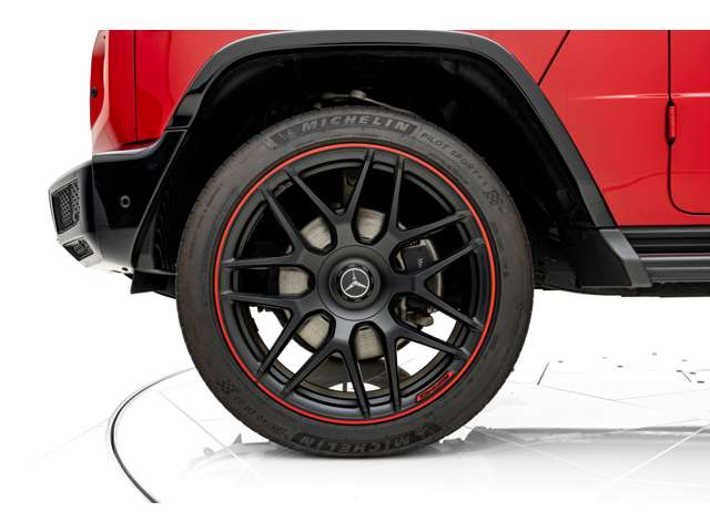 Mercedes-Benz G-Class 12