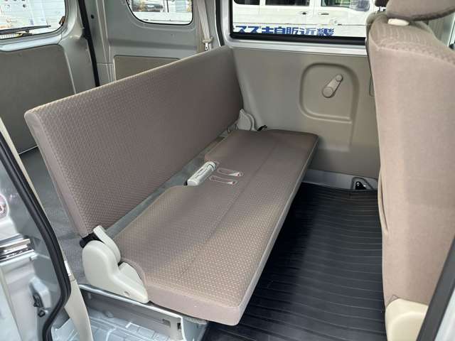 Suzuki Every 2