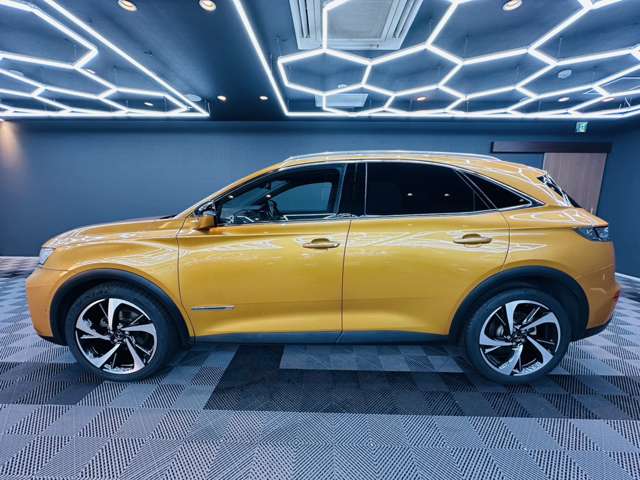 DS Automobiles DS 7 Crossback 12