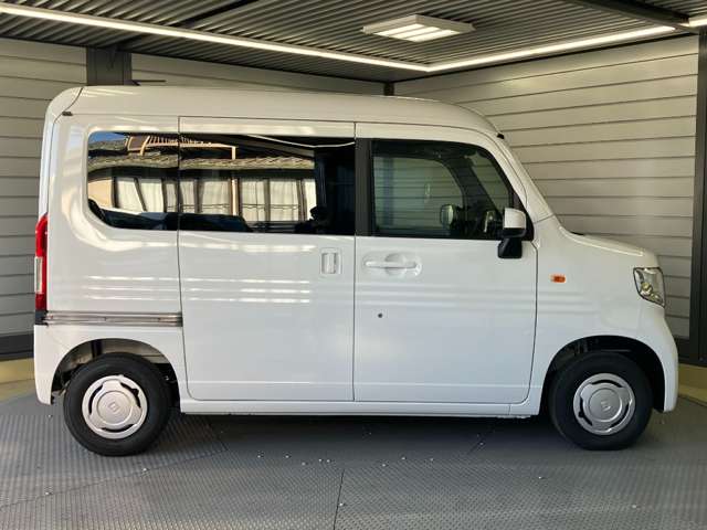 Honda N-VAN 11