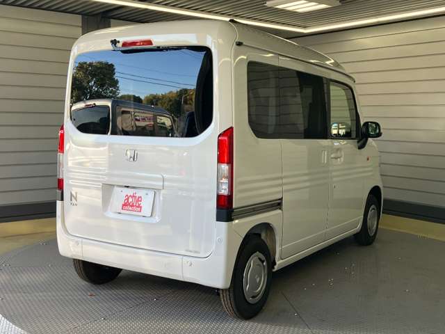 Honda N-VAN 10