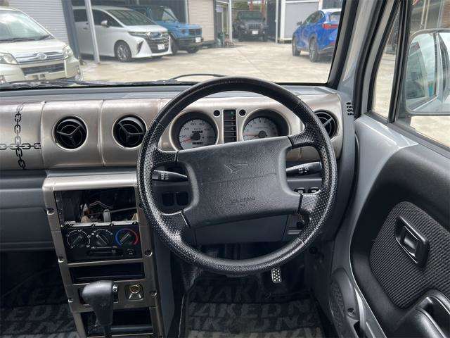 Daihatsu ネイキッド 10