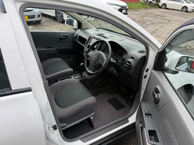 Nissan NV150 AD 8
