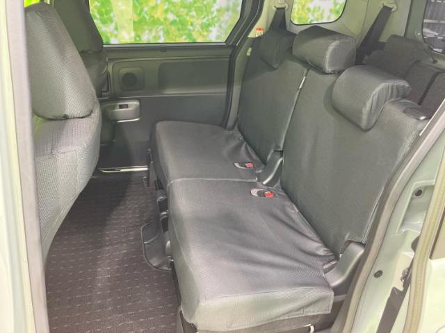 Toyota Sienta 10