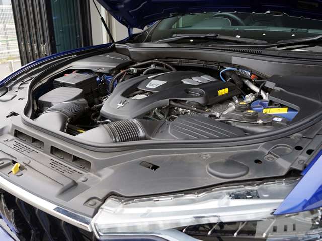 Maserati Levante 9