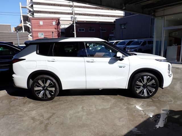 Mitsubishi Outlander 12