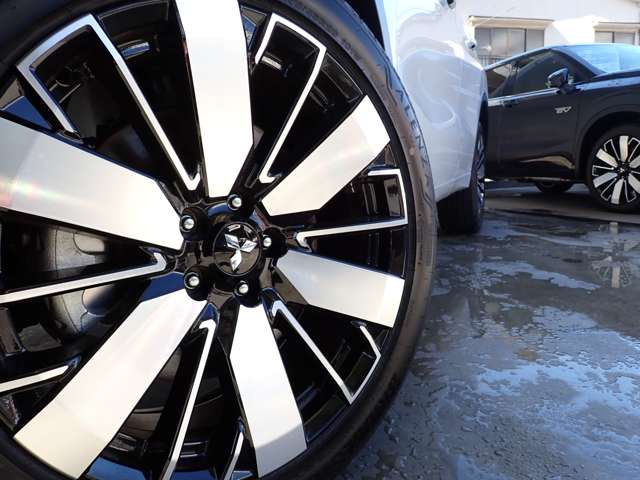 Mitsubishi Outlander 6