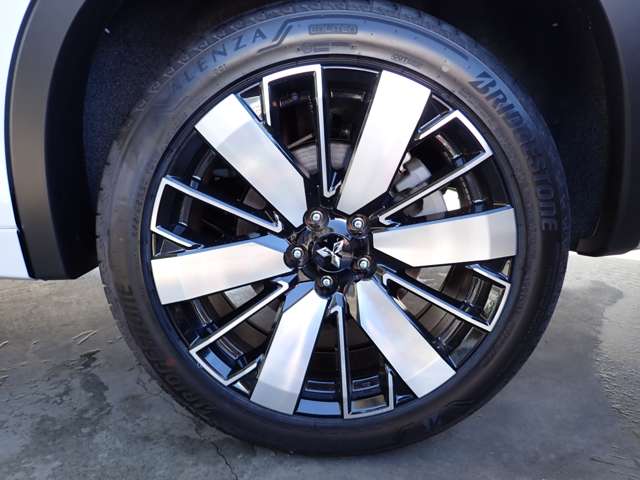 Mitsubishi Outlander 7