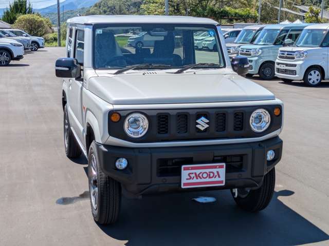 Suzuki Jimny 8