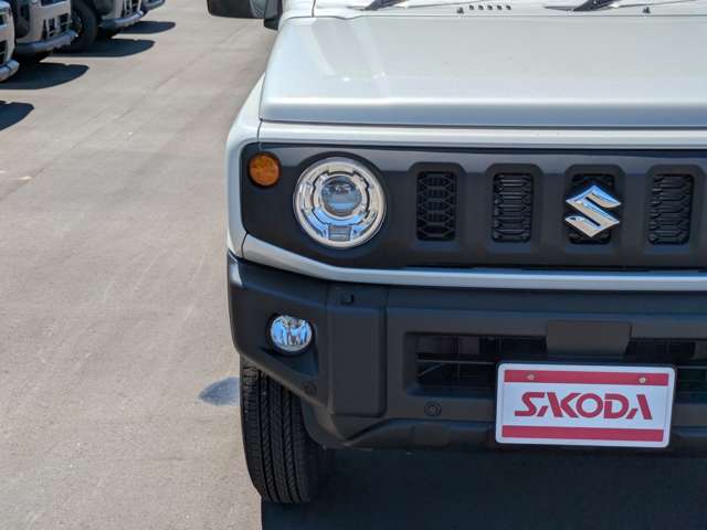 Suzuki Jimny 9