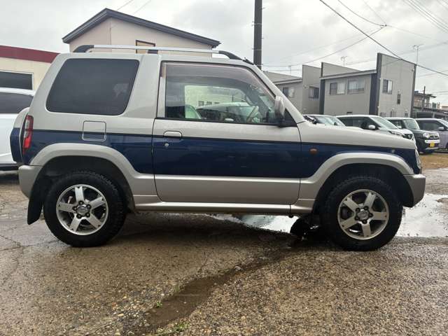Mitsubishi Pajero Mini 9