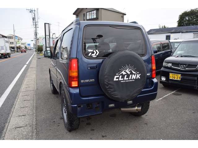 Suzuki Jimny 12