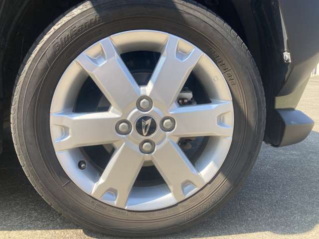 Daihatsu Taft 12