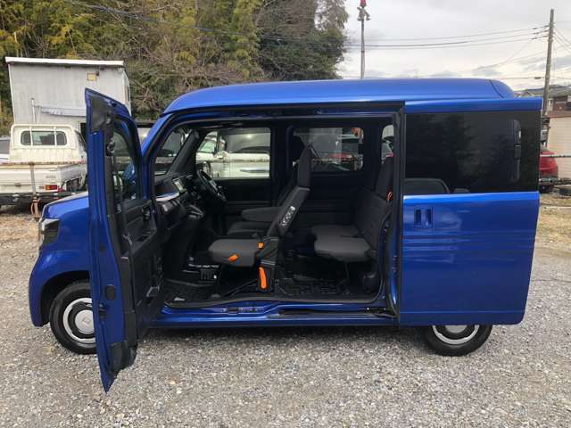 Honda N-VAN 11