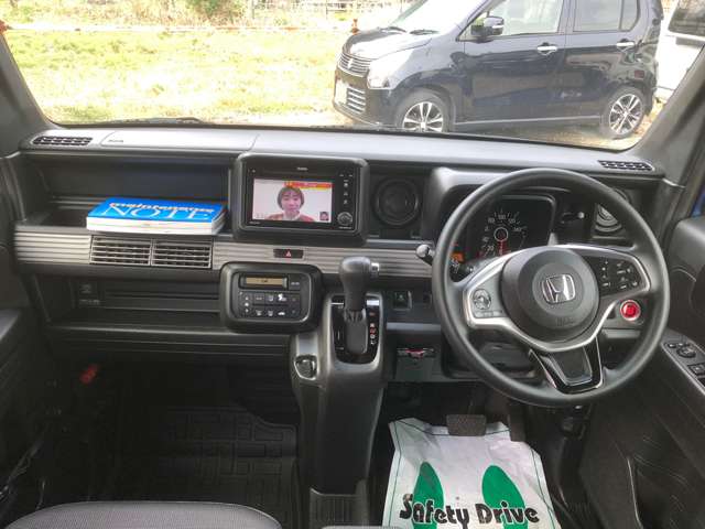 Honda N-VAN 12