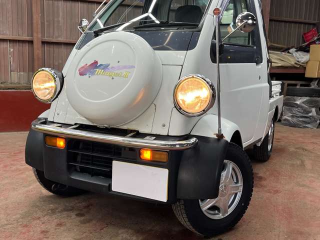 Daihatsu Midget II 5